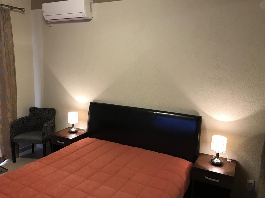 Apartments Camilla Radovici Ngoại thất bức ảnh